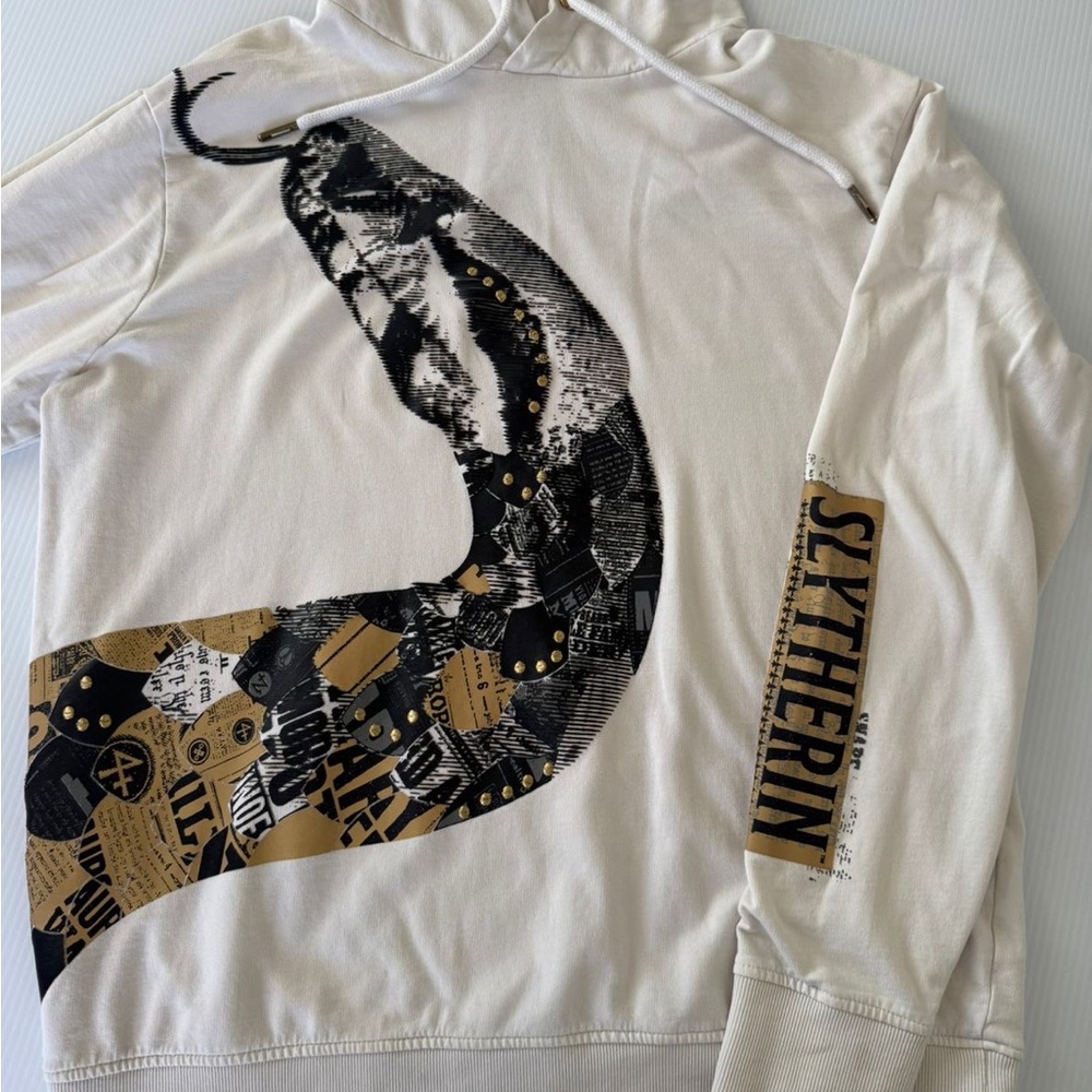 Harry Potter Print Hoodie - Picture 4 of 5